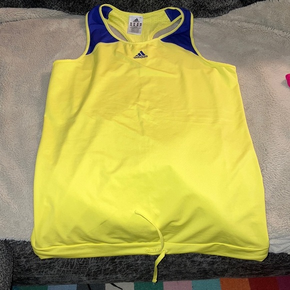 🎉4 for $20 Adidas Climacool Tank, Medium - Picture 1 of 6